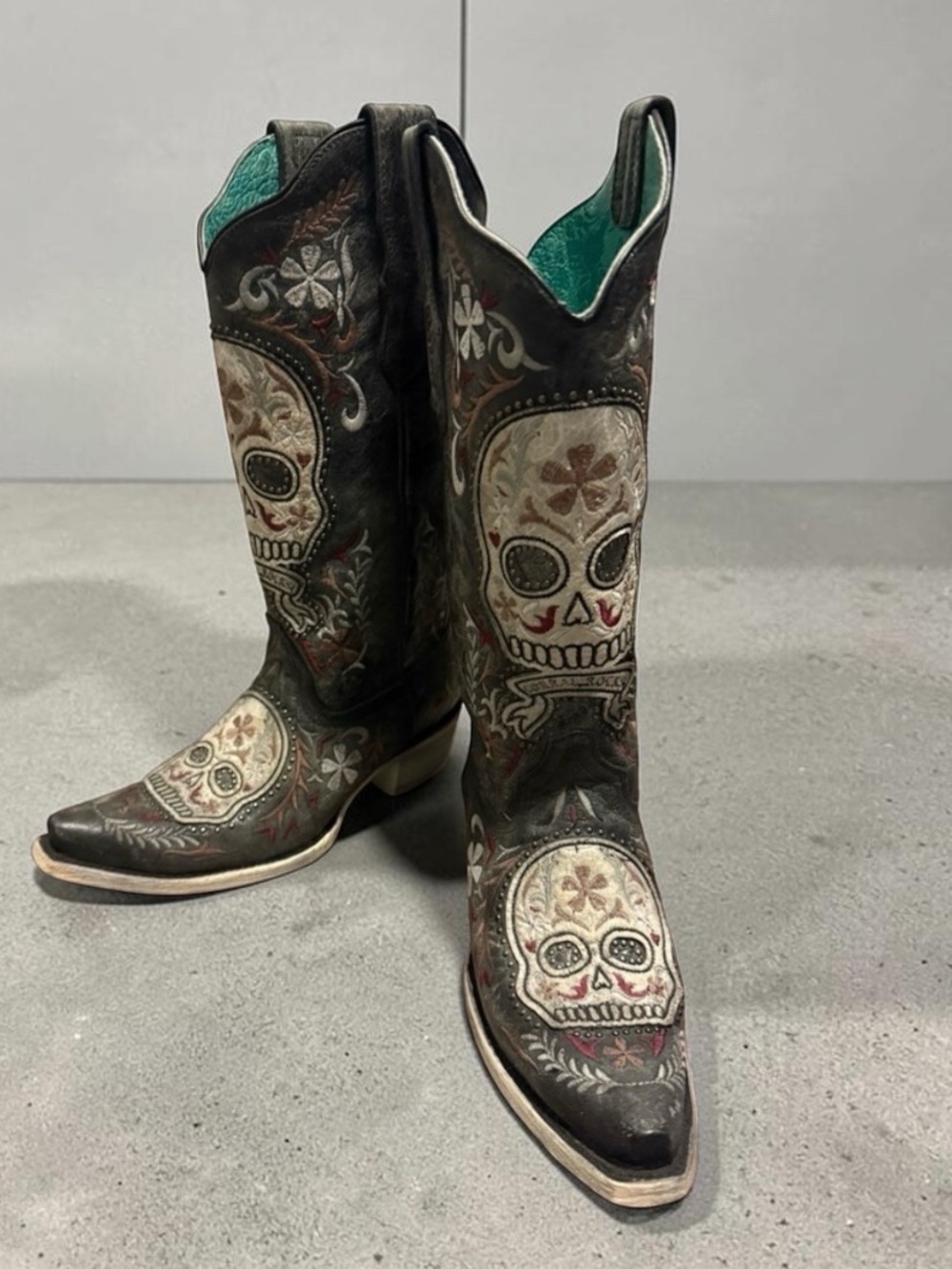Corral Dark Brown Leather Western Boots with Sugar Skull Embroidery Size 7